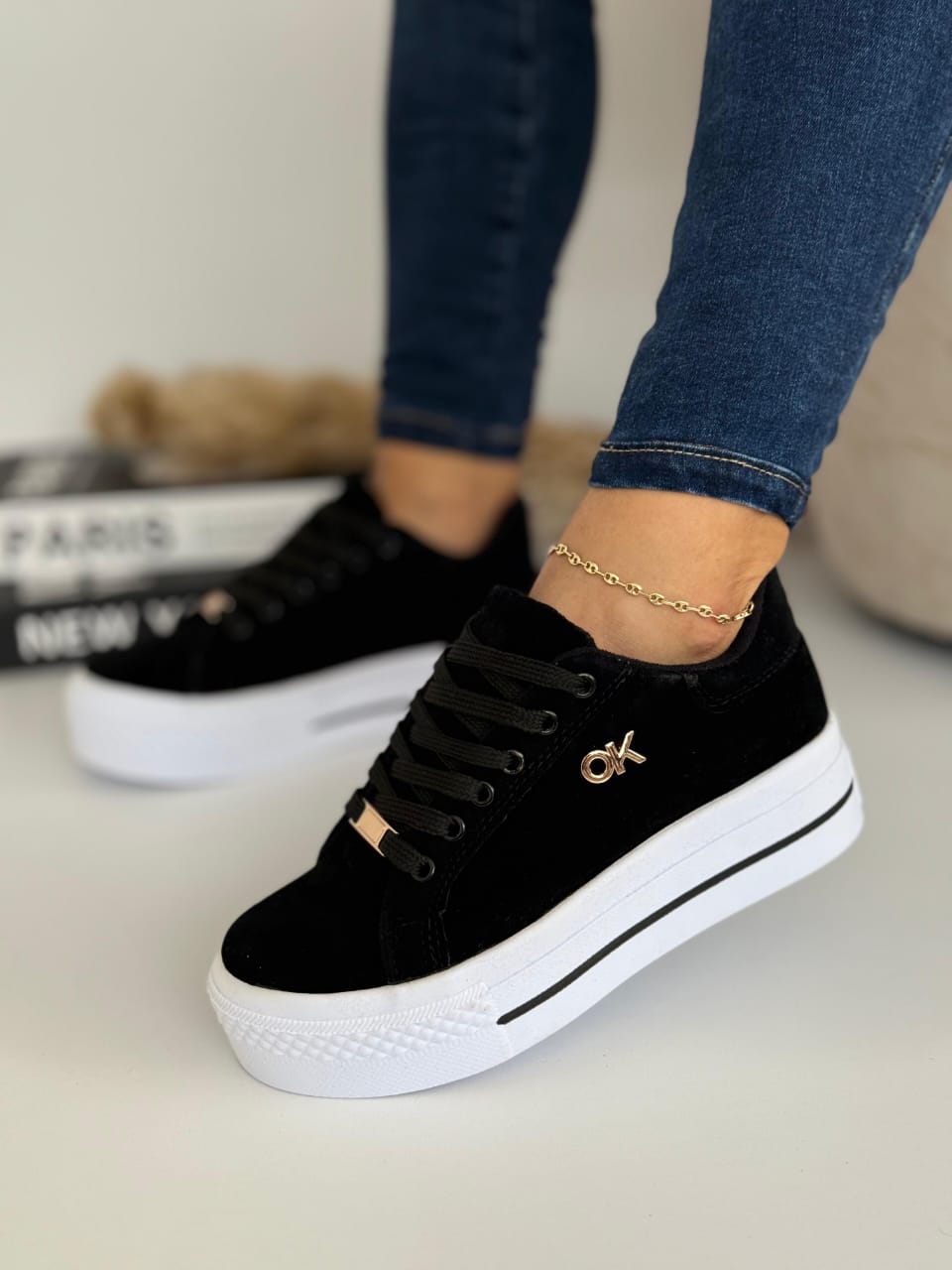 🎯 Deportivo REF OK | Comodidad, Estilo y Altura en un Solo Paso 👟✨