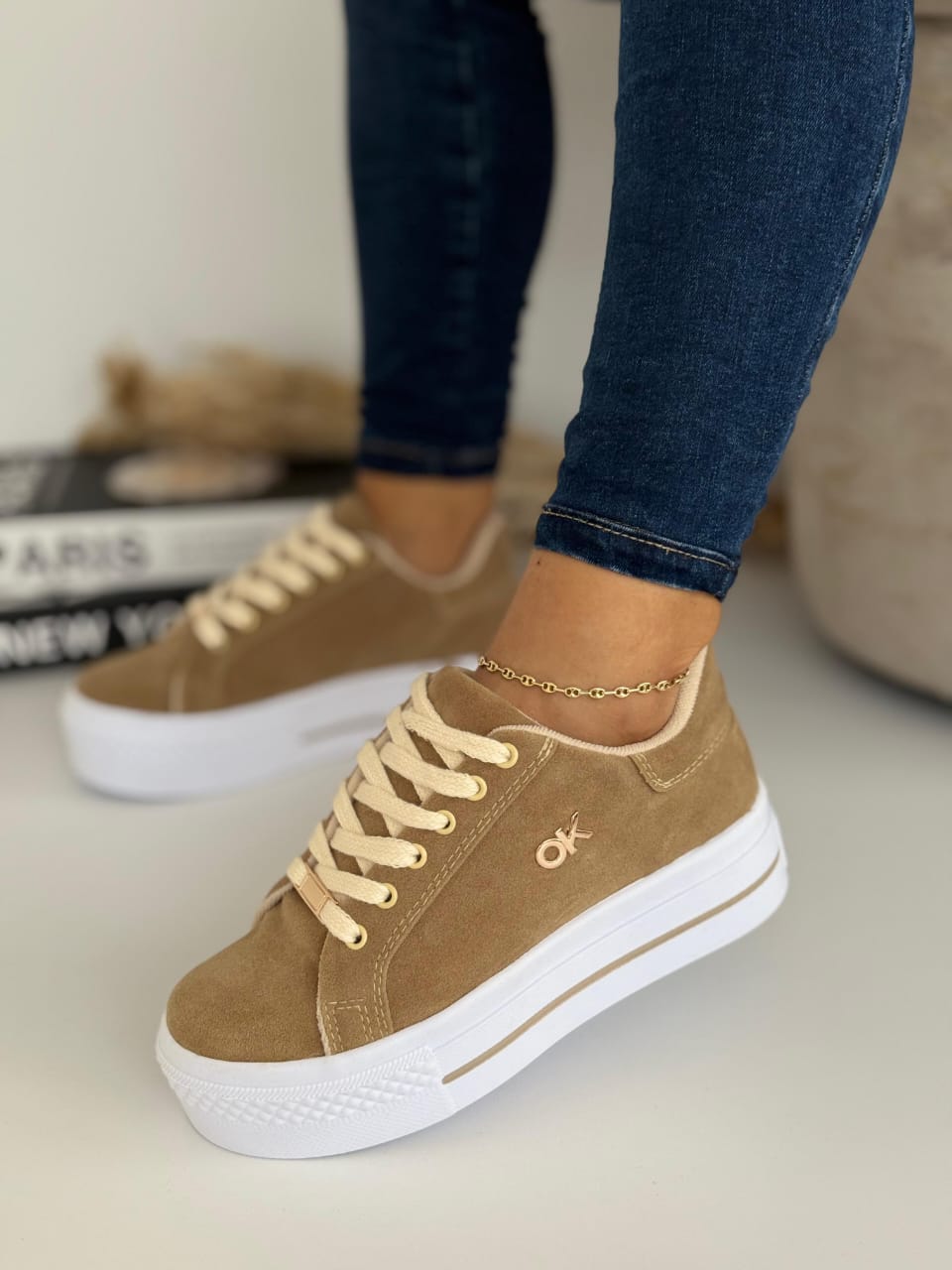 🎯 Deportivo REF OK | Comodidad, Estilo y Altura en un Solo Paso 👟✨