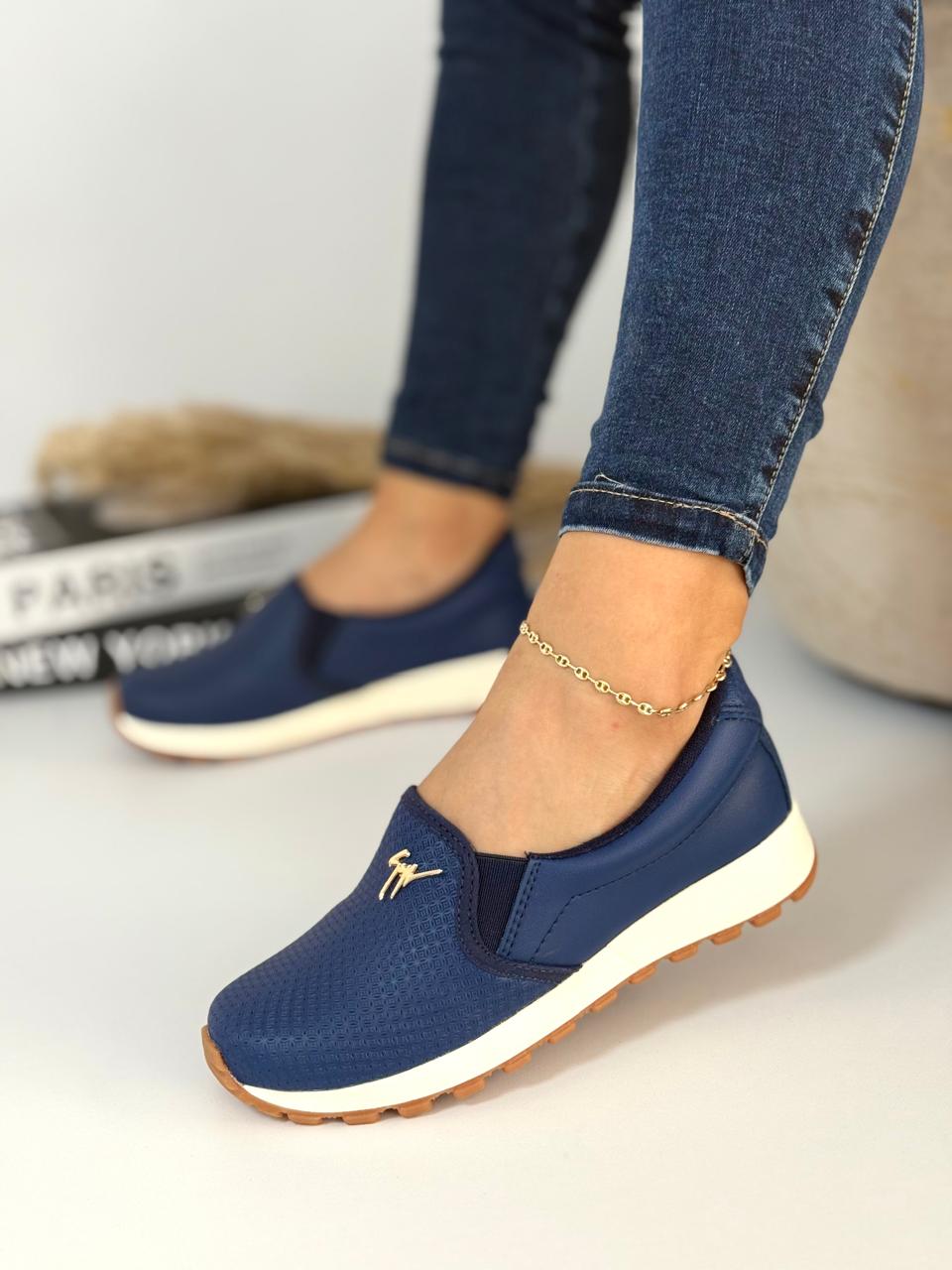 Mocasín Slip – 💼 Estilo, 👣 Confort y ✨ Altura en Cada Paso