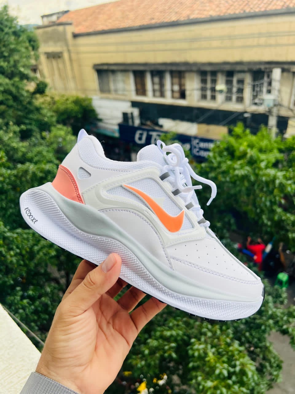 👟✨ Tenis Dama Blancos con Detalles  – Estilo y Comodidad ✨👟