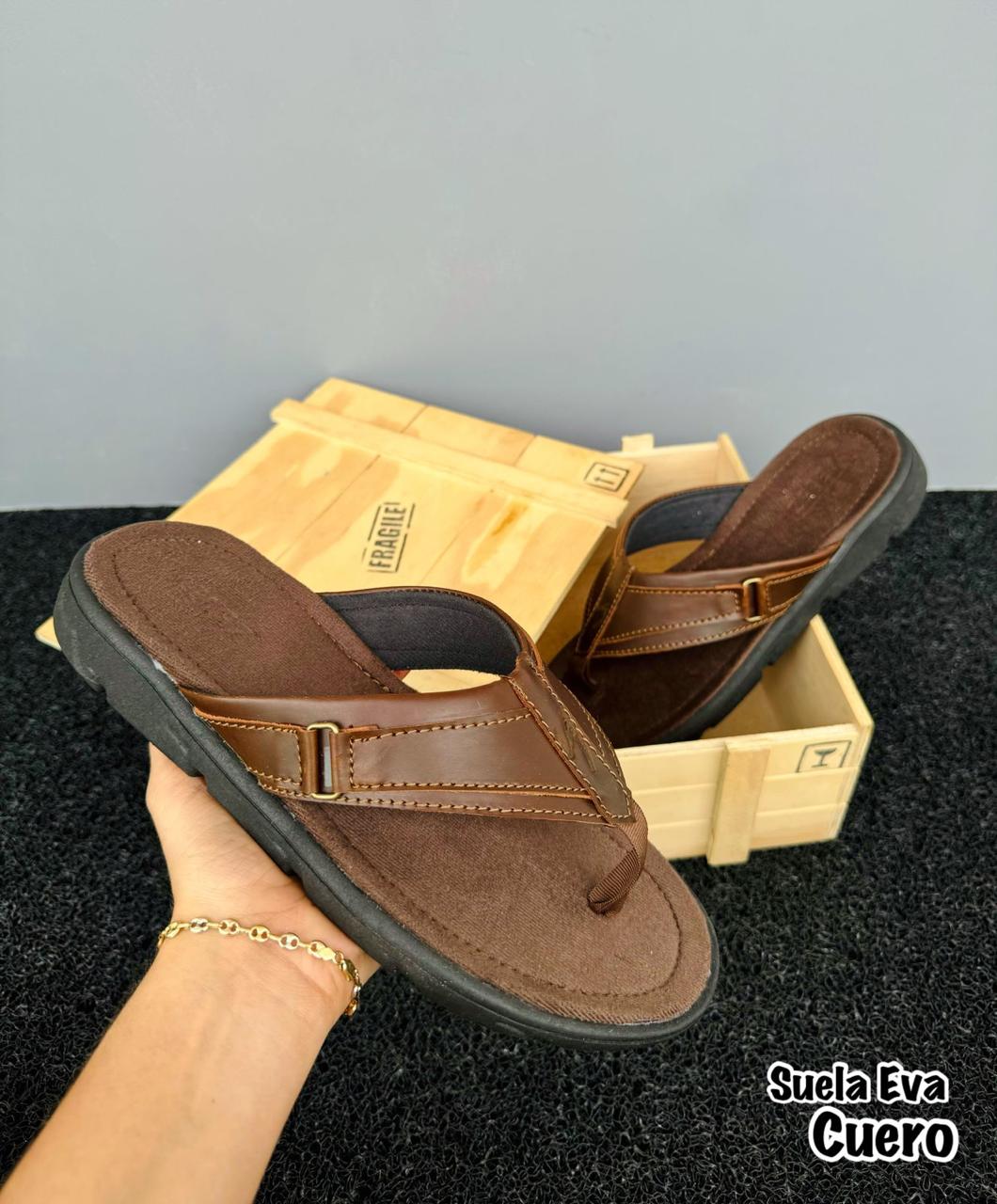 👡 Sandalias Tipo Cuero para Hombre | Cómodas y Modernas para Uso Diario