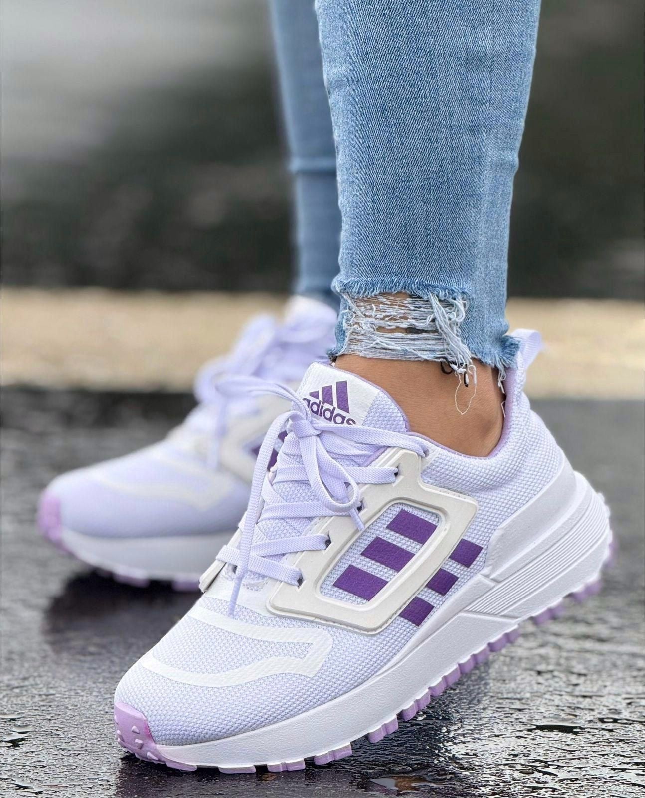 👟✨ Tenis Dama 3 Líneas – Estilo y Confort 🖤⚡