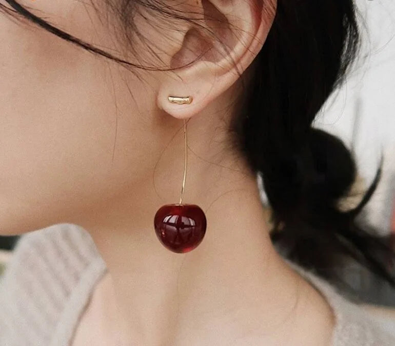 ✨ Aretes Cereza 🍒 Elegantes y Modernos – Accesorio Único para Mujer 💎
